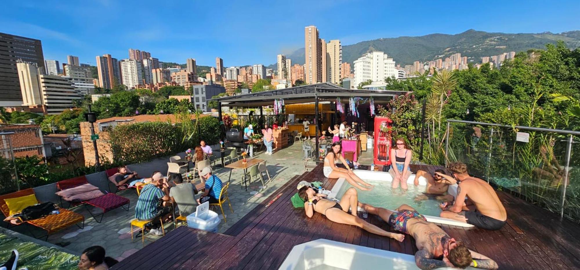 Viajero Medellin Hostel Ngoại thất bức ảnh